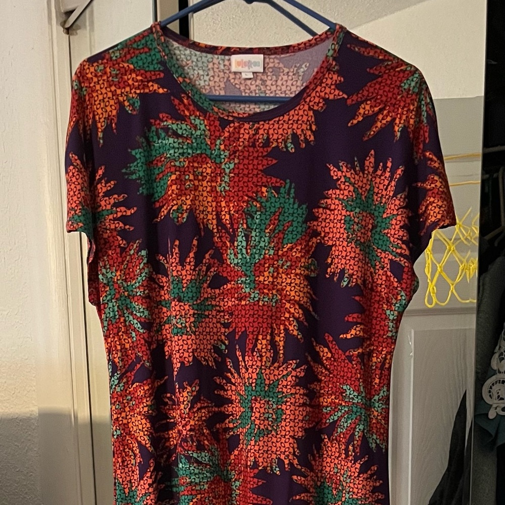 Women’s Long Lularoe Dress. Floral Print size large.